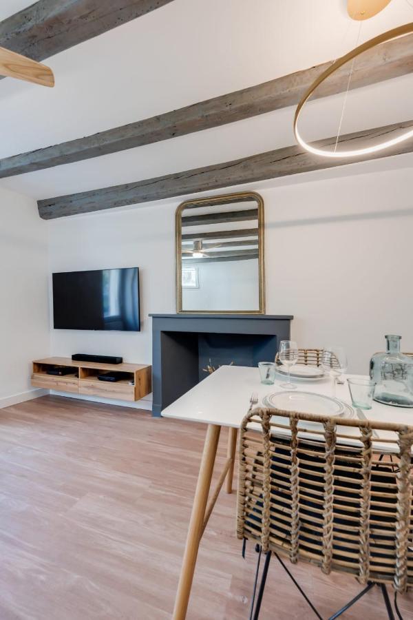L'Escale Bleue - Apartment For 2 To 4 People In The Heart Of Annecy Luaran gambar