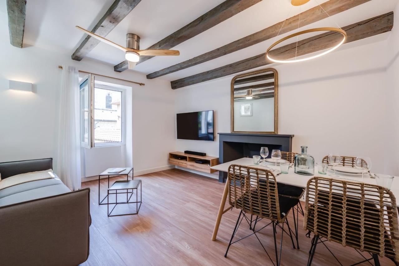 L'Escale Bleue - Apartment For 2 To 4 People In The Heart Of Annecy Luaran gambar